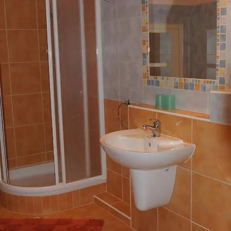 Vladni Vila Hotell
