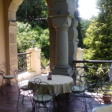 Hotell Vladni Vila 3*